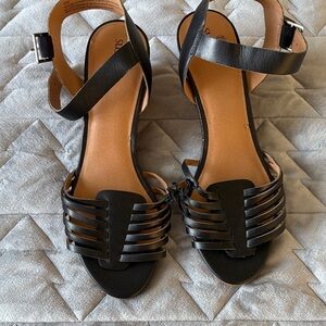 Sole Society Black Strappy Sandals